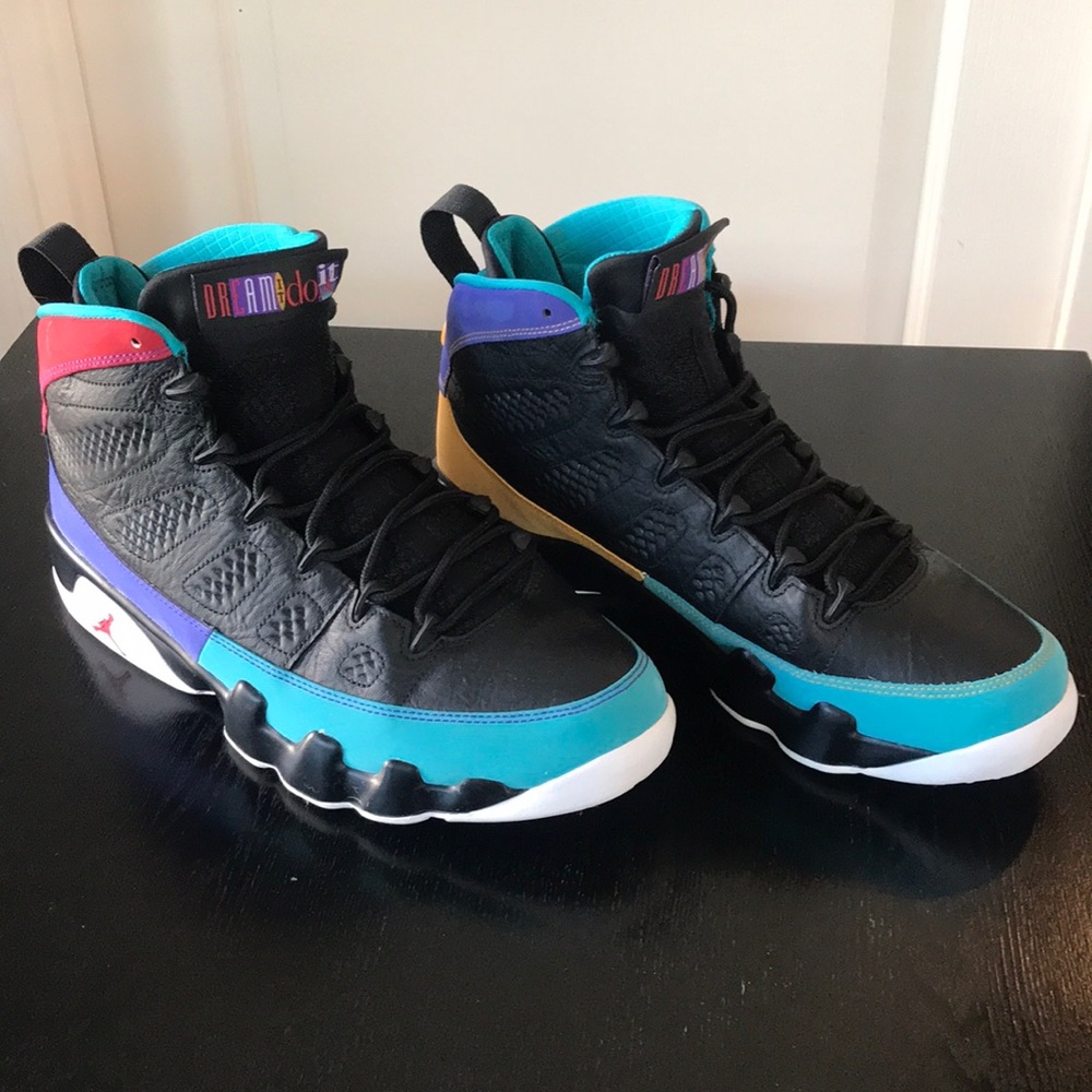 Air Jordan 9 Retro “Dream It, Do It” Sz 11